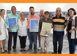 entregan-premios-de-la-delegacion-ramal-de-la-radio-cubana