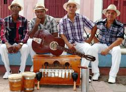 con-changui-guantanamo-un-patrimonio-cubano-en-los-latin-grammy-fotos