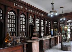 pharmacie-francaise-de-1882