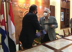 cuba-y-egipto-firman-memorando-para-la-cooperacion-en-el-campo-de-la-cultura