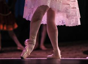 el-ballet-nacional-de-cuba-vuelve-a-casa-tras-una-exitosa-gira-por-espana