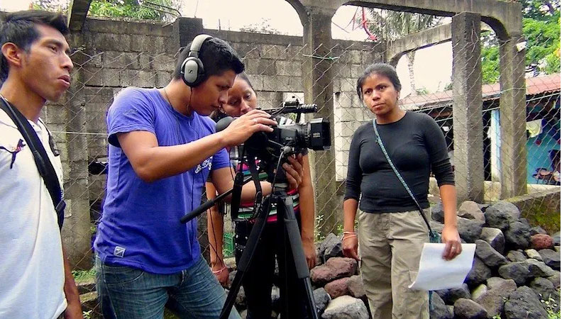 los-pueblos-indigenas-en-el-cinevideo-historia-y-desafios