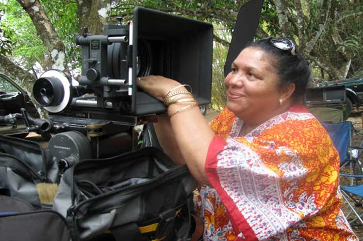 cineasta-cubana-sera-jurado-en-premios-oscar