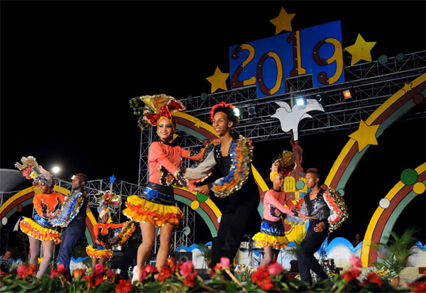 cabalgatas-premios-y-conciertos-coronaron-carnaval-guantanamero