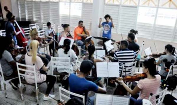 prepara-las-tunas-encuentro-nacional-de-orquestas-sinfonicas-y-de-camara