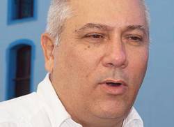 culture-minister-alpidio-alonso-blasts-harassment-that-cuban-artists-are-subjected-to