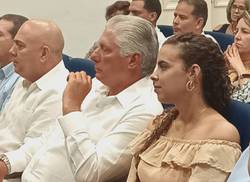 diaz-canel-participates-in-book-presentation-in-tribute-to-fidel-castro