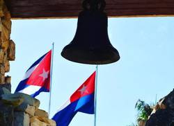 de-lautel-de-la-patrie-les-cubains-honorent-leurs-racines