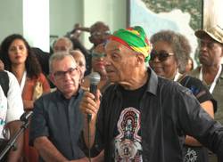 casa-de-africa-se-abrio-al-pincel-la-camara-y-la-voz
