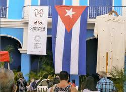 la-bienal-en-clave-de-carnaval