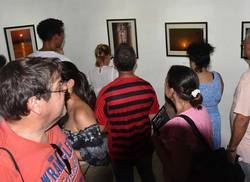 cuba-centro-de-desarrollo-visual-abre-muestra-de-jovenes-artistas-fotos