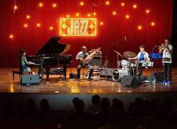 a-las-puertas-festival-internacional-jazz-plaza-en-cuba