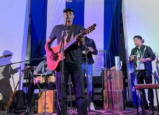 tony-avila-protagoniza-cierre-del-longina-en-santa-clara