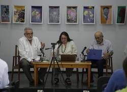 analisis-politico-durante-el-premio-casa-2025-situacion-de-los-migrantes-latinos-en-los-estados-unidos