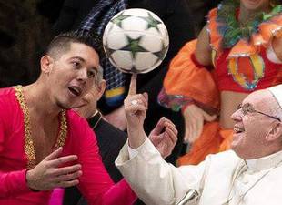 acoge-con-regocijo-el-papa-francisco-actuacion-de-circo-cubano