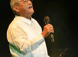 armando-manzanero-cautivo-al-publico-cubano-durante-concierto-en-la-capital