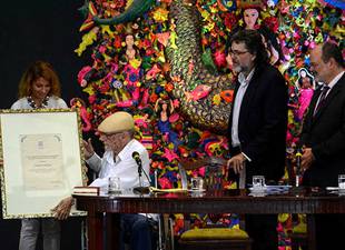 casa-de-las-americas-recibe-premio-unesco-unamjaime-torres-bodet
