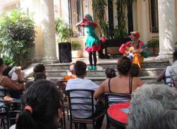 cerro-teatro-la-proa-el-verano-en-la-uneac