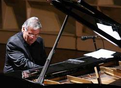 confieren-premio-nacional-de-musica-a-jose-maria-vitier