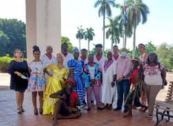 directora-de-industrias-culturales-y-creativas-de-angola-visita-escuela-nacional-de-danza