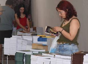 discurso-de-clausura-de-la-32-feria-internacional-del-libro-de-la-habana-a-cargo-de-juan-rodriguez-cabrera-presidente-del-instituto-cubano-del-libro