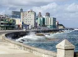 el-malecon-habanero-el-de-la-tierra-firme-monumento-nacional