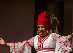 en-privado-con-la-reina-en-el-festival-internacional-de-teatro-en-mexico