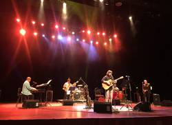 fusion-de-musica-portuguesa-y-cubana-en-el-teatro-mella-por-daniel-gonzalez-cabello