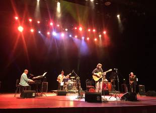 fusion-de-musica-portuguesa-y-cubana-en-el-teatro-mella-por-daniel-gonzalez-cabello