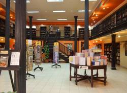 jubileo-de-letras-cubanas-en-libreria-fayad-jamis