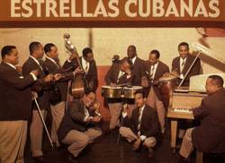 la-historia-que-nos-debemos-la-ruta-de-las-charangas-ii-lluvia-de-estrellas