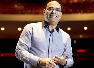 llega-a-cuba-musico-puertorriqueno-gilberto-santa-rosa