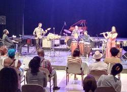 mas-del-jazz-plaza