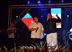 memorable-actuacion-de-improvisadores-hectico-y-aramis-en-festival-cervantino
