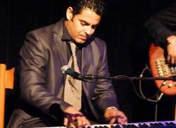 pianista-cubano-alejandro-falcon-abre-programa-de-boleros-de-oro