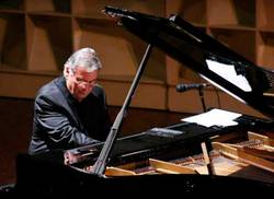 pianista-jose-maria-vitier-ofrece-concierto-en-teatro-marti-de-cuba