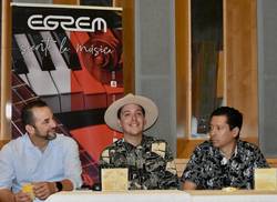 regresa-yoyo-ibarra-con-estilo-tropical