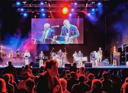 resuenan-en-el-cervantino-tambores-metalicos-con-ritmos-caribenos