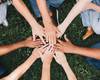 tareas-domesticas-a-golpe-de-musica-o-como-reinventar-nuestra-cofradia