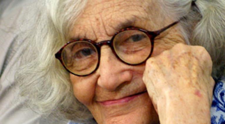 poet-and-essayist-fina-garcia-marruz-passes-away