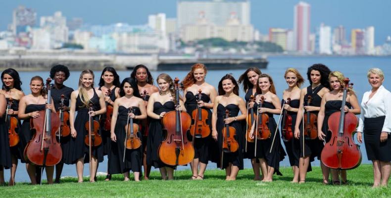 cubas-all-female-chamber-orchestra-camerata-romeu-joins-musicosporcuba-campaign-in-times-of-covid-19