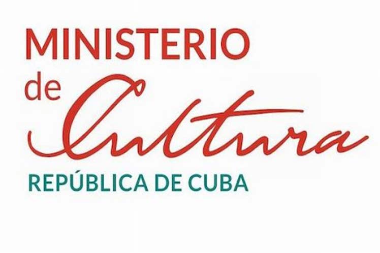 cubas-ministry-of-culture-ratifies-dialogue-and-rejects-provocation