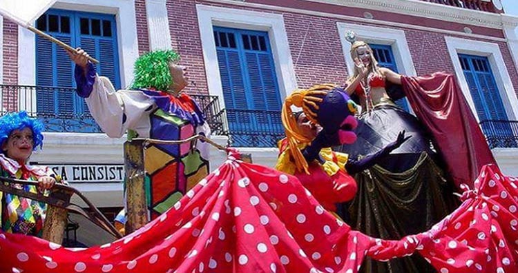 bientot-a-holguin-les-30iemes-kermesses-de-mai