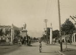 carlos-iii-un-roi-une-statue-une-avenue