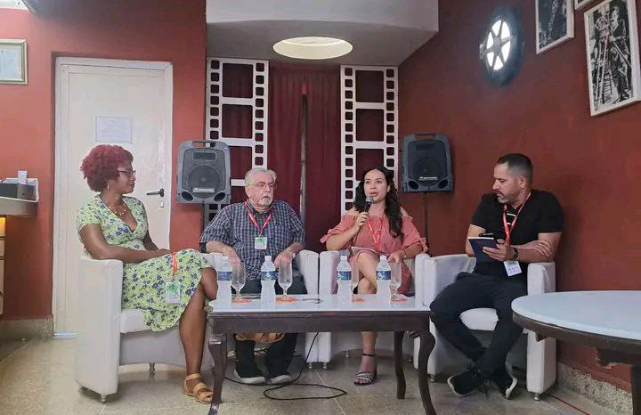 la-cinematheque-de-cuba-revient-a-holguin
