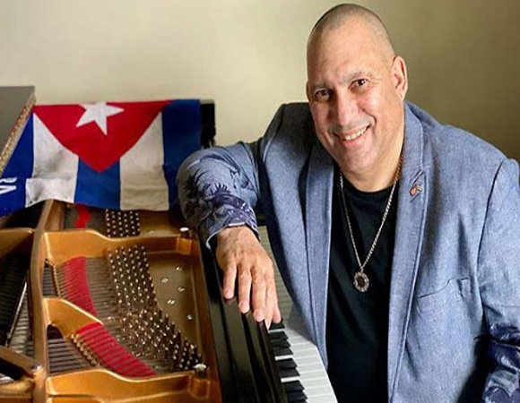 artist-nachito-herrera-establishes-a-musical-bridge-between-cuba-and-the-united-states