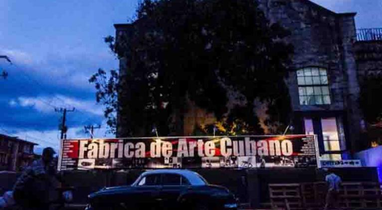 La Fábrica de Arte Cubano à la pointe du divertissement dans les Caraïbes