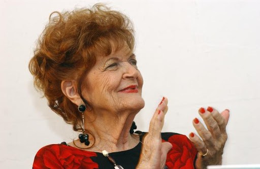 anuncian-homenajes-y-conmemoracion-por-el-centenario-de-carilda-oliver