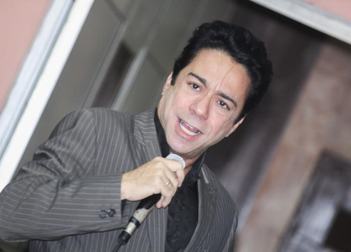 concierto-del-gran-tenor-bernardo-lichilin-en-la-casa-vitier-marruz