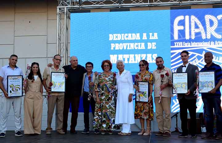 diciembre-vuelve-a-vivir-la-exclusividad-de-la-artesania-cubana